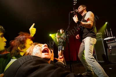 propagandhi_crowd_capital_wyliepic_5_11_02.png