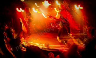 psychonaut_crowd_amp_wyliepic_23_3_19_05.png