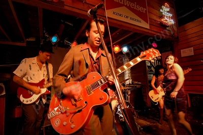 rocket_to_memphis_wyliepic_25_2_08_06.png