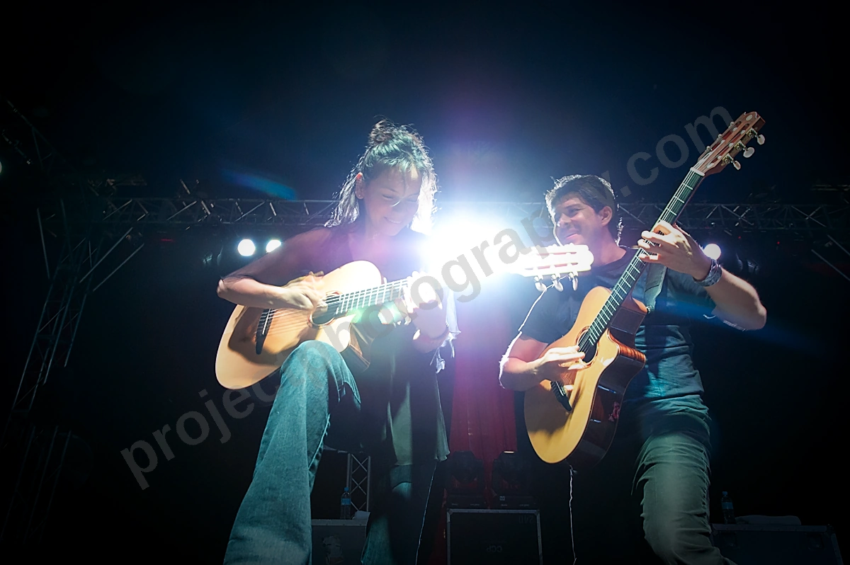rodrigo_4_gabriela_blues_roots_wyliepic_4_11_003.png