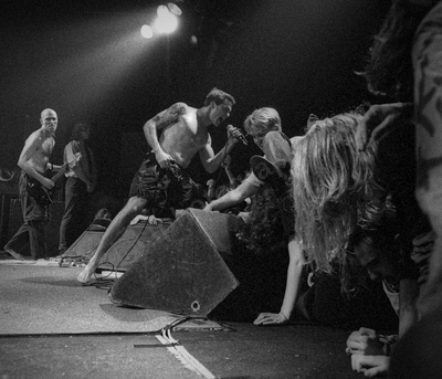 rollins_band_crowd_329_berlin_wyliepic_10_92_19.jpg