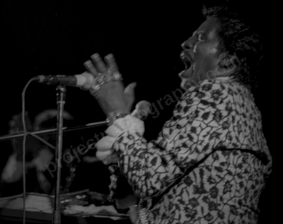 screamin_j_hawkins_metro_freo_332_wyliepic_10_92_02.jpg