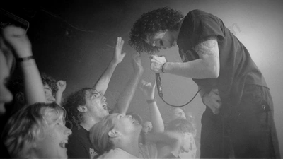 screaming_jets_814_wyliepic_4_94_7.jpg