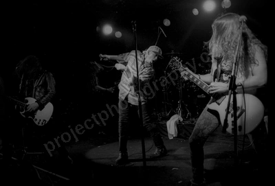 screaming_jets_beatroom_club_atlantis_313_wyliepic_9_92_06.jpg