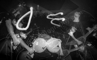 screwtop_detonators_2430_wyliepic_4_2005_10.jpg