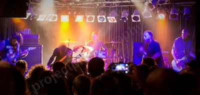 stick_to_your_guns_crowd_amp_wyliepic_1_18_59.png