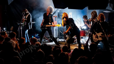 streetlight_crowd_amp_wyliepic_6_07_041.png