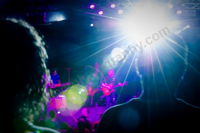 teenage_fanclub_crowd_capitol_wyliepic_2_19_19.png