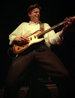 tommy_emmanuel_232_wyliepic_5_92_01.jpg