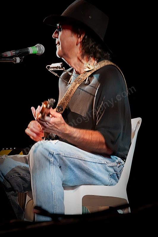 tony_joe_white_bnr_wyliepic_4_09_000.png