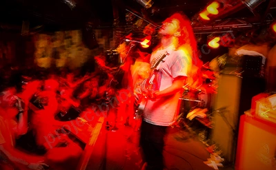 turnstile_crowd_amp_wyliepic_19_1_19_55.png