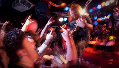 unearth_crowd_amp_wyliepic_7_07_20.png