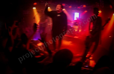 unwritten_law_crowd_amp_wyliepic_8_23_07.png