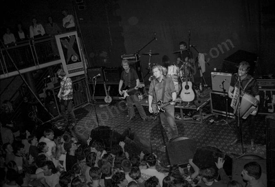 weddings_parties_anything_crowd_metropolis_freo_227_wyliepic_5_92_00.jpg
