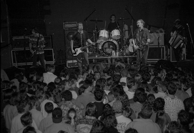 weddings_parties_anything_crowd_metropolis_freo_227_wyliepic_5_92_01.jpg