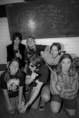 you_am_I_silverchair_1237_wyliepic_6_95_02_1.jpg