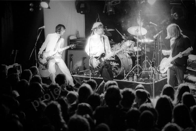 you_am_i_crowd_amp_1980_wyliepic_6_5_0128.jpg