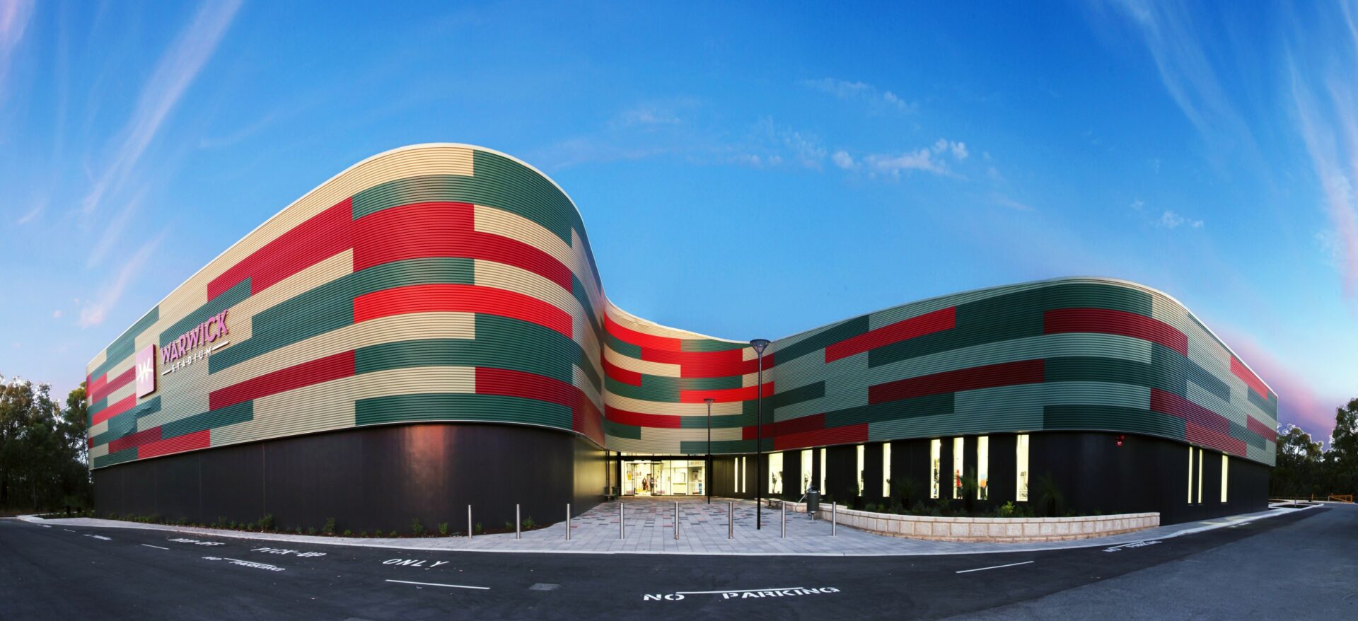 Warwick Stadium 1 Roofeze