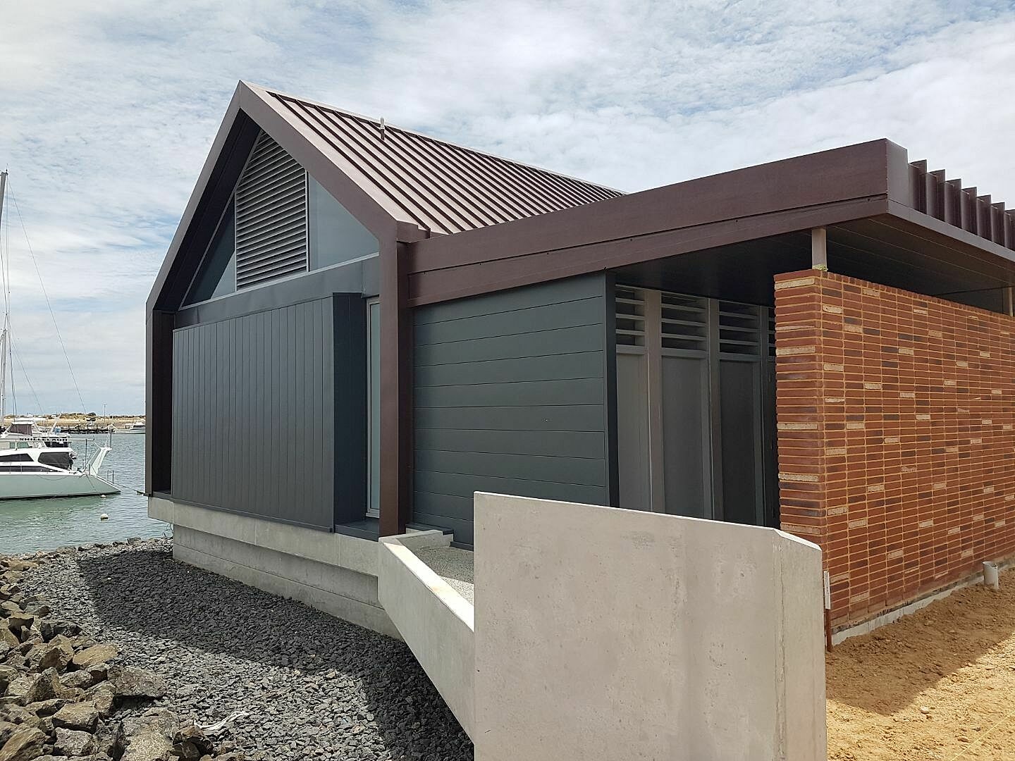 Casuarina Roofing Cladding Roofeze 7