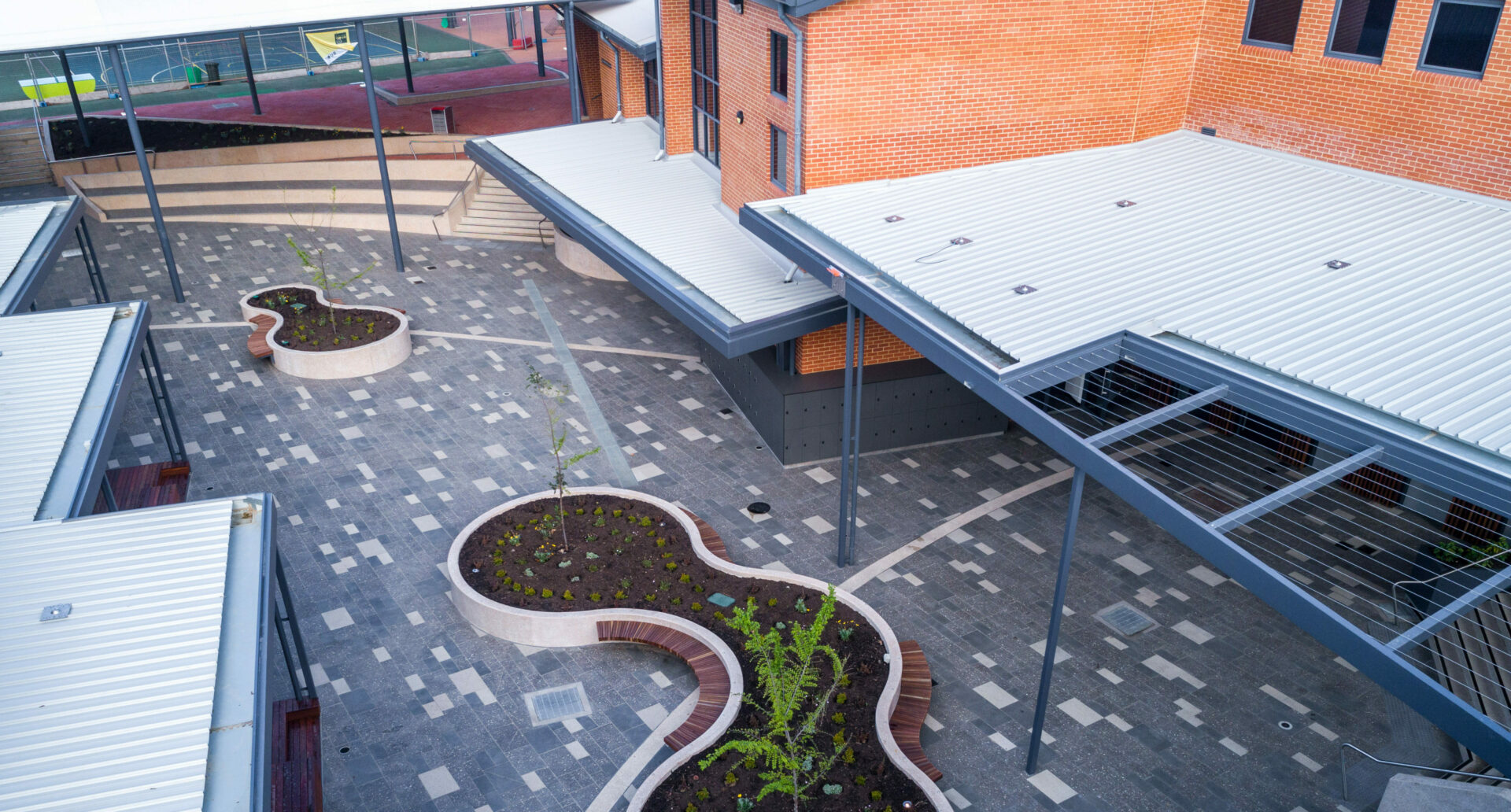 Servite_Roofing_Roofeze_11