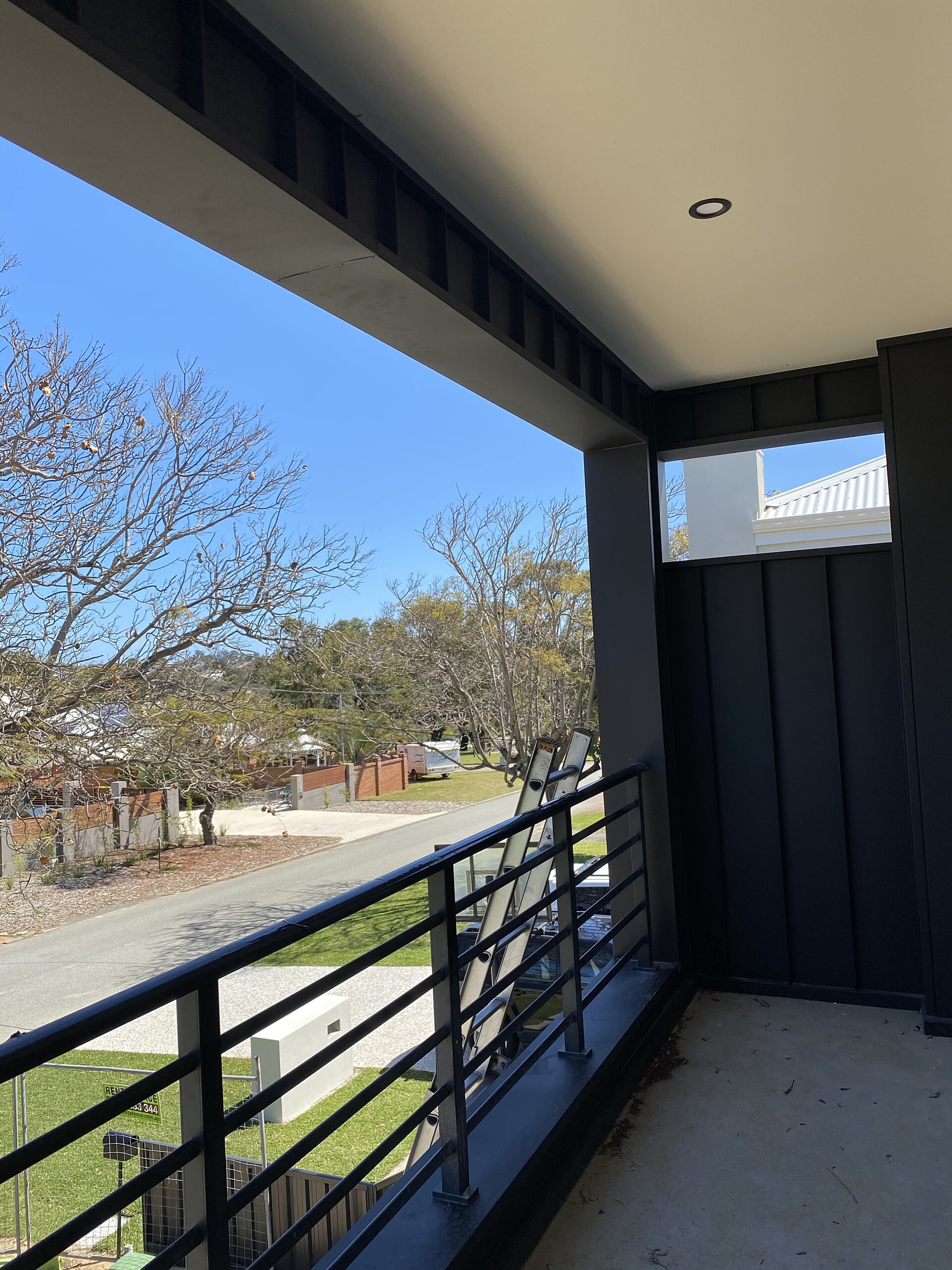 Charles-St-Myaree-4_Residential_Roofeze