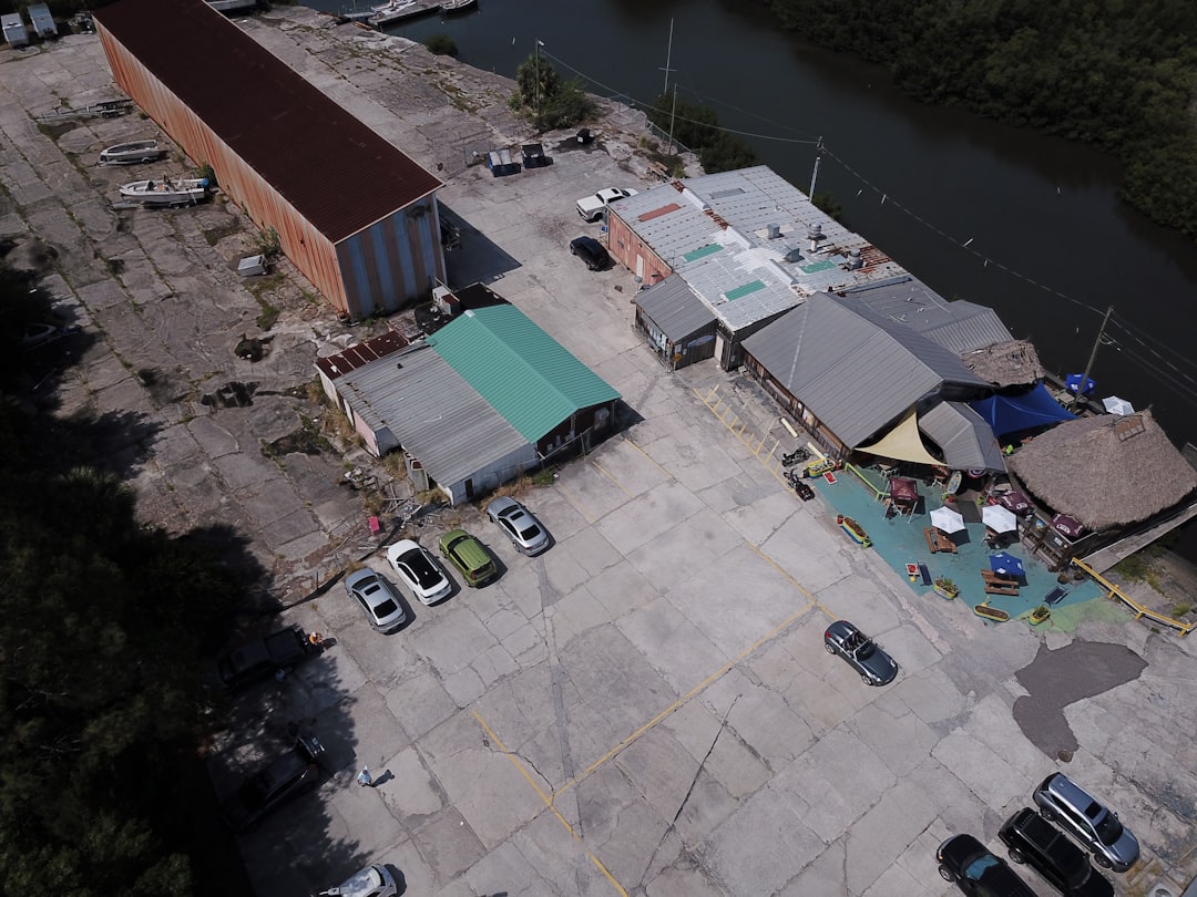 roof repairs tampa in Roofing Contractors Tampa