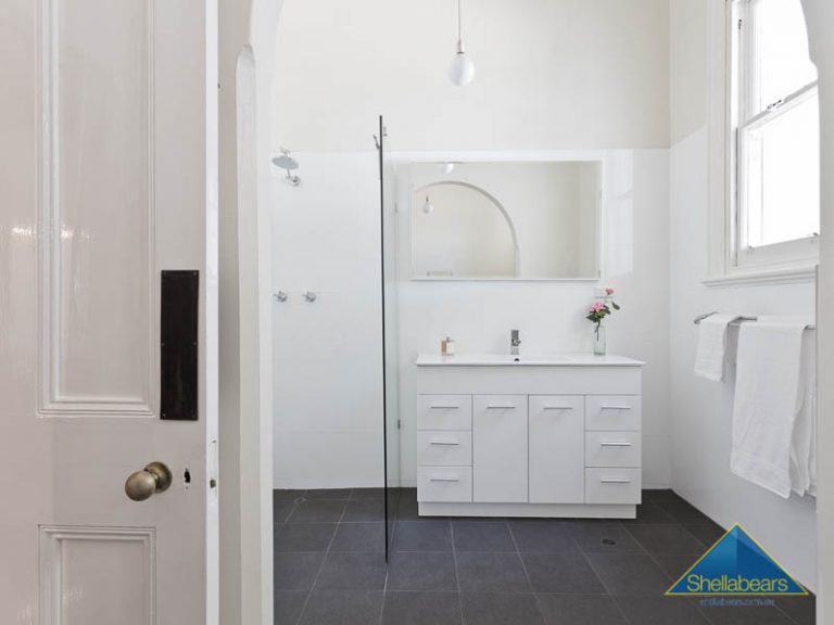 59 Loch Street gallery