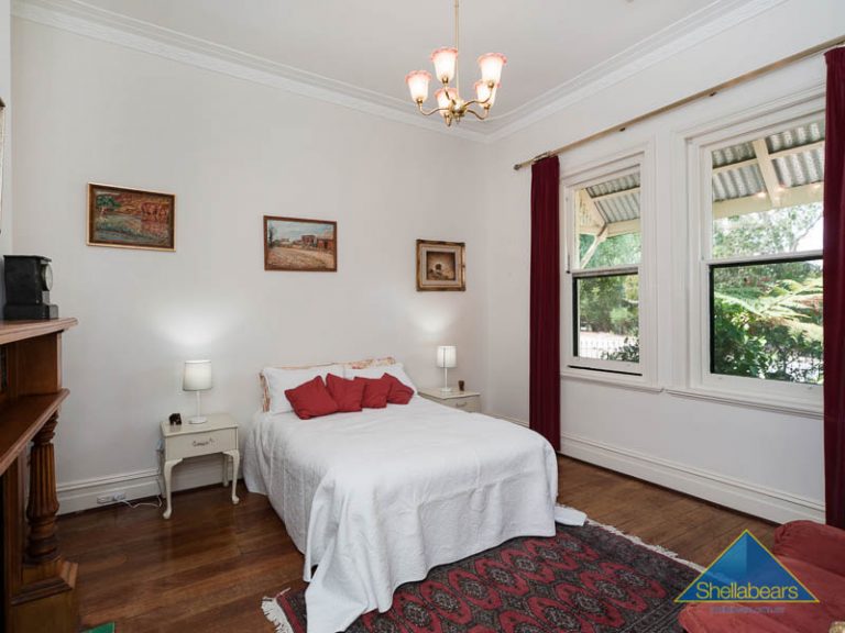 36 Harvey Street gallery