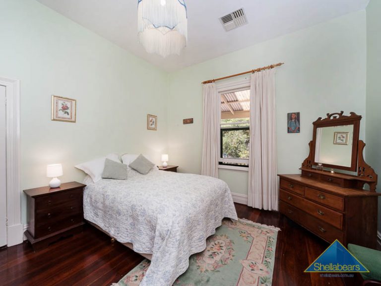 36 Harvey Street gallery