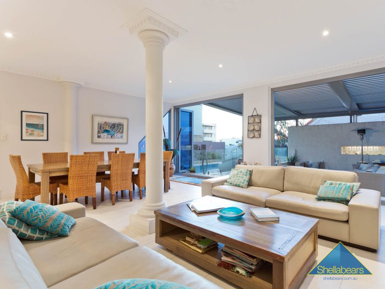 7 Hamersley Street gallery