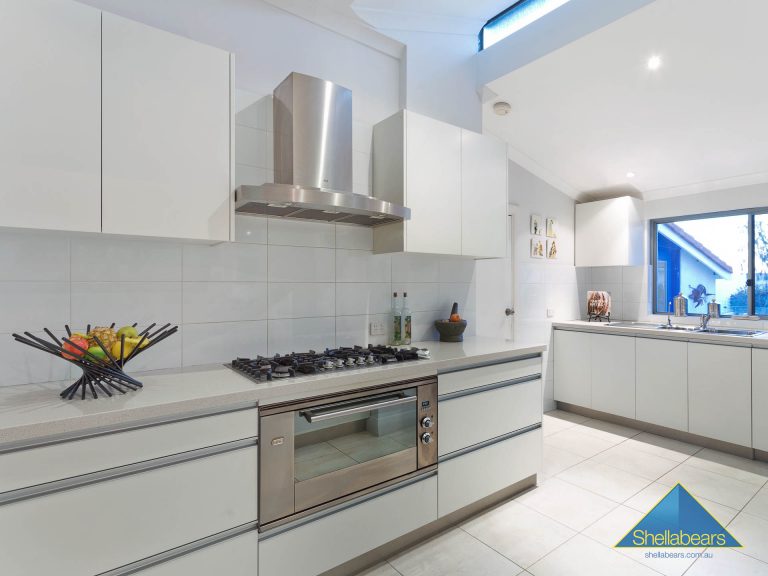 7 Hamersley Street gallery