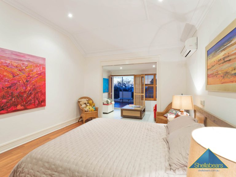 7 Hamersley Street gallery