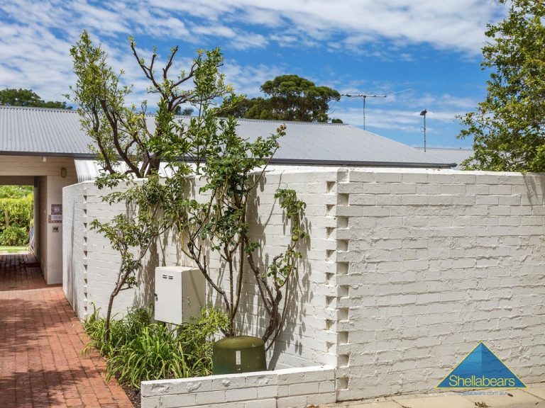 3/21 Anstey Street gallery