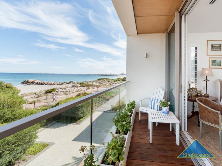 21/23 Ocean Drive gallery