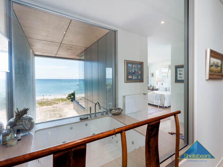 21/23 Ocean Drive gallery