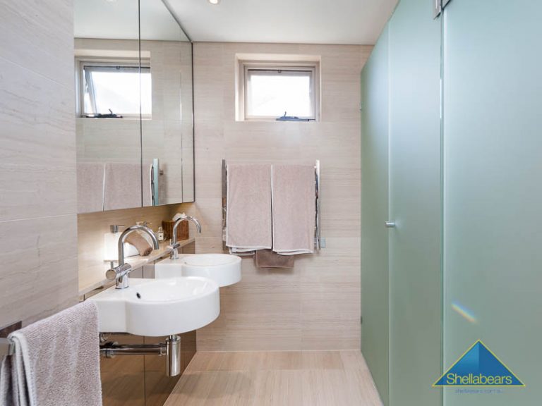 21/23 Ocean Drive gallery