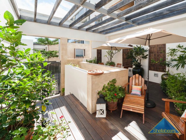 21/23 Ocean Drive gallery