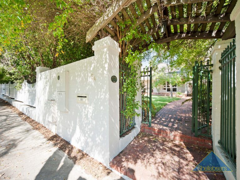 34 Keane Street gallery