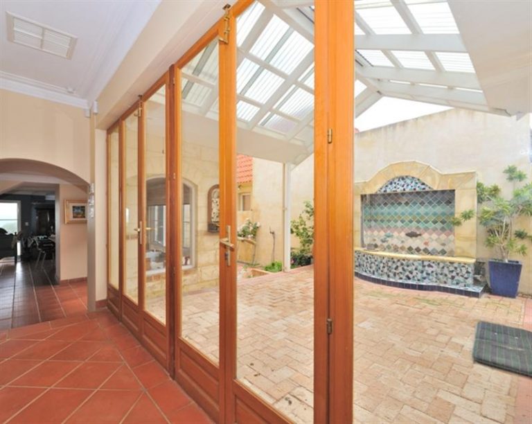 18 Marine Parade gallery