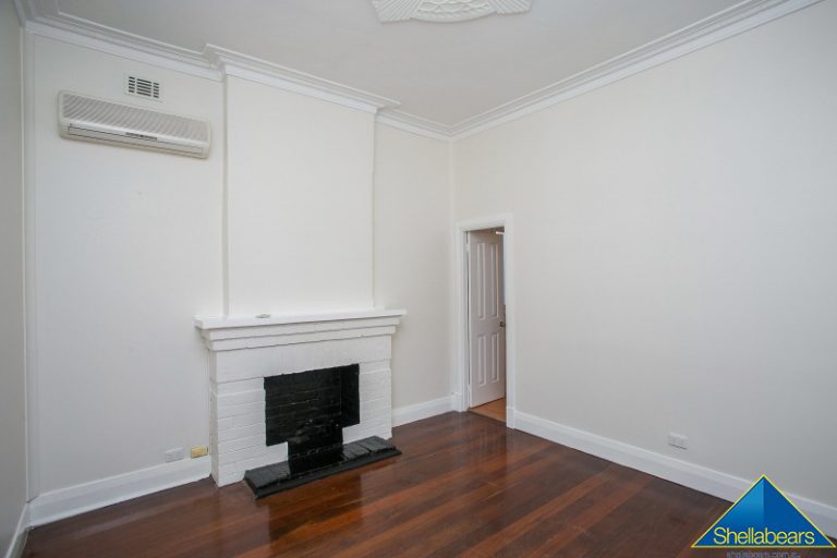 15a Pearse Street gallery