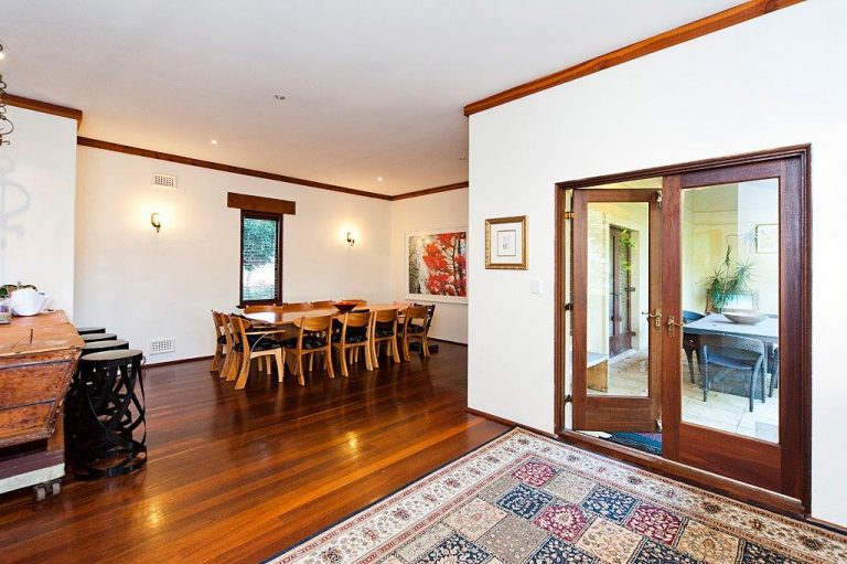 12 Geraldine Street gallery