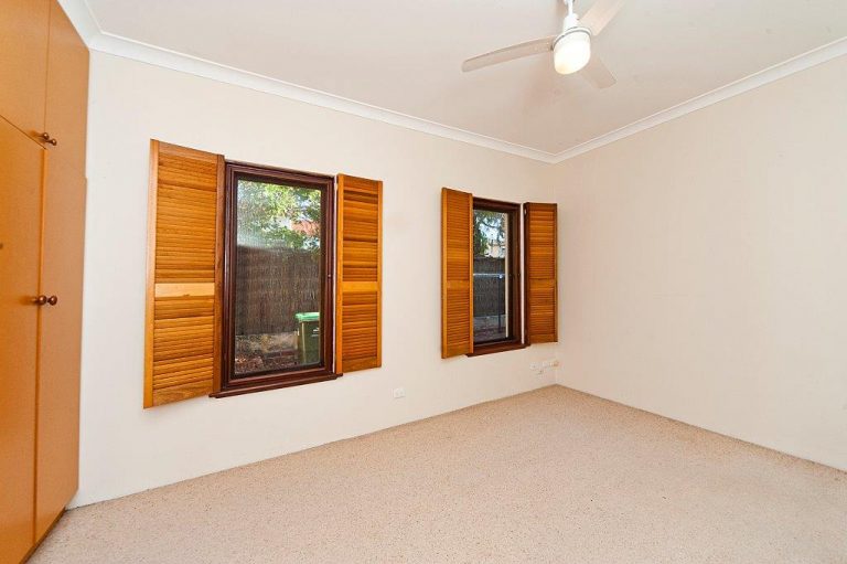 12 Geraldine Street gallery