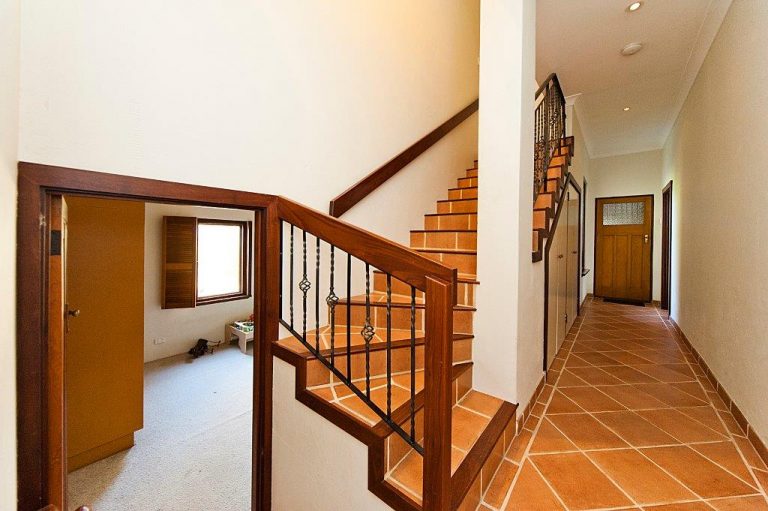 12 Geraldine Street gallery