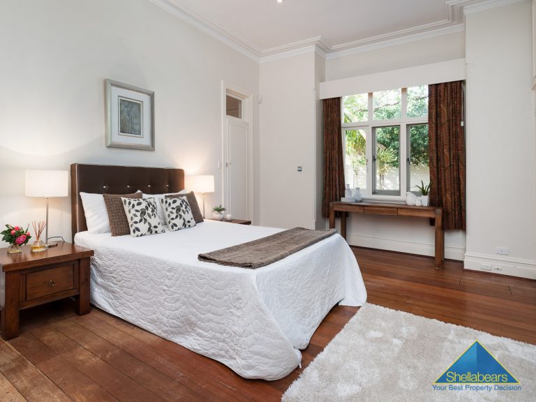 34 Keane Street gallery