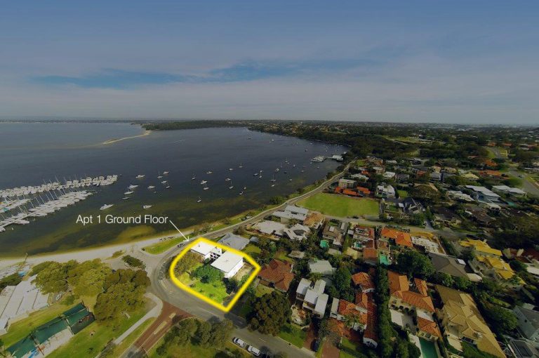 1/1 Johnson Parade gallery