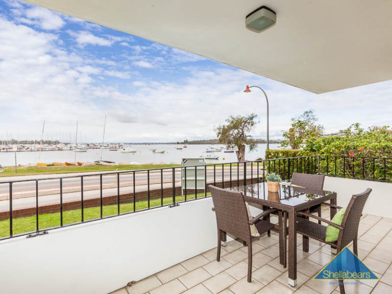 1/1 Johnson Parade gallery