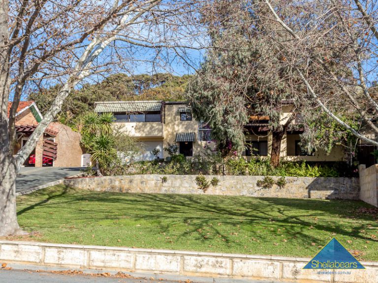 “Hillview” gallery