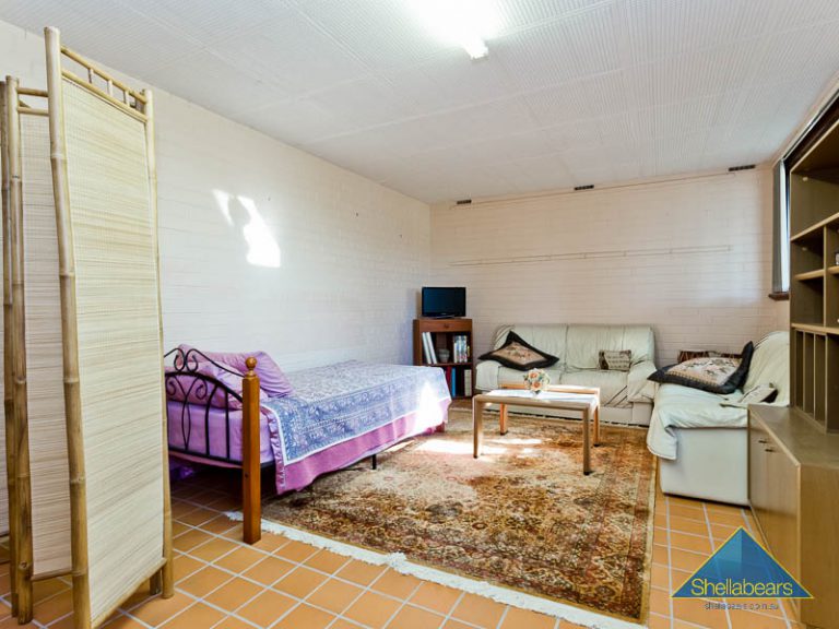 “Hillview” gallery