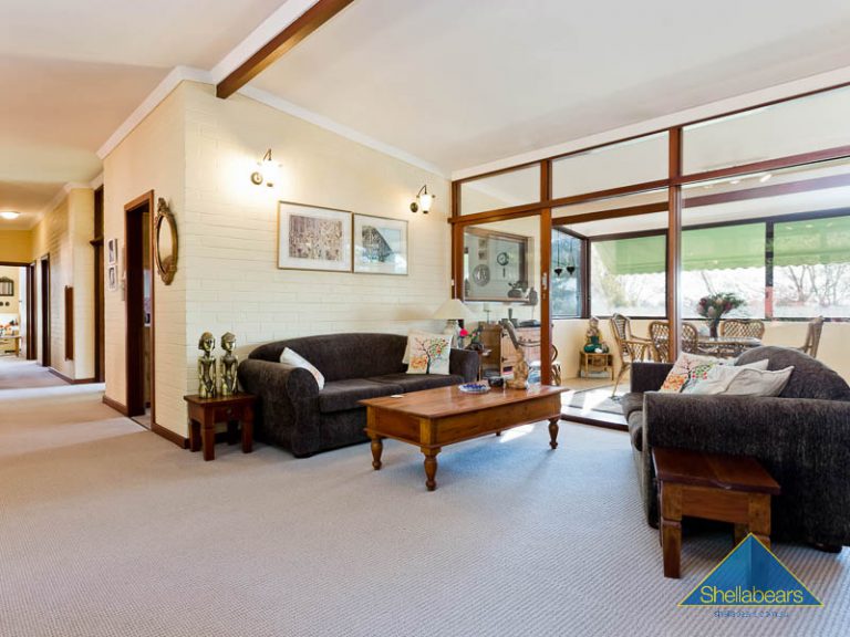 “Hillview” gallery