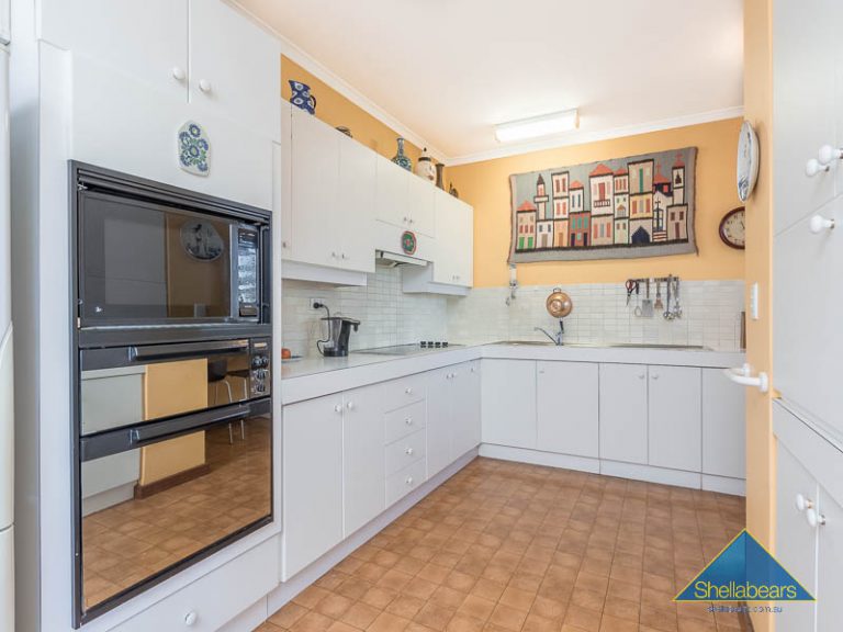 4/9 Victoria Avenue gallery